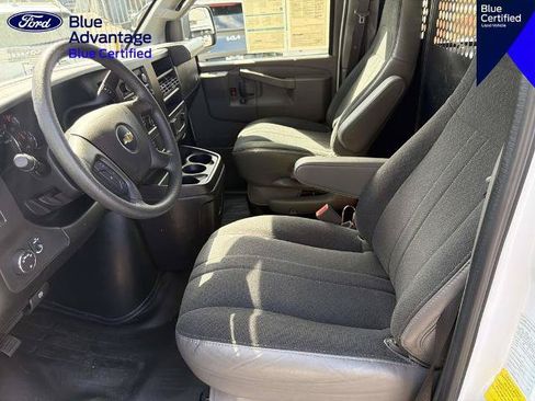Used 2025 Chevrolet Express 2500 w/ Driver Convenience Package RWD image 31