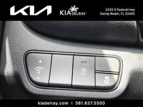 New 2026 Kia Seltos S FWD image 24