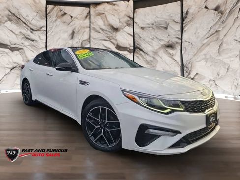 Used 2020 Kia Optima SE FWD image 1