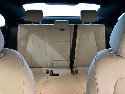 Used 2022 Mercedes-Benz CLA 250 4MATIC image 17