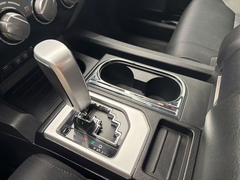 Used 2021 Toyota Tundra SR5 w/ SR5 Upgrade Package image 32