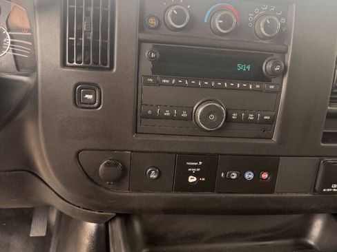 Used 2024 GMC Savana 2500 w/ Driver Convenience Package RWD image 11