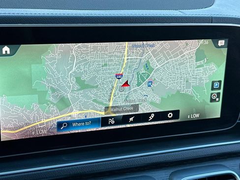 Used 2023 Mercedes-Benz GLS 450 4MATIC image 25