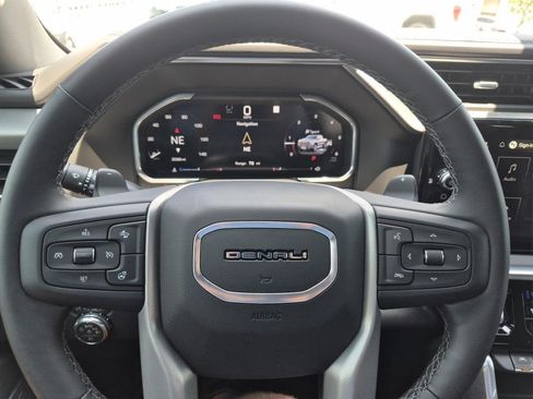 Certified 2026 GMC Sierra 1500 Denali w/ Denali Reserve Package AWD/4WD image 23