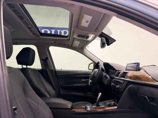 Used 2015 BMW 328i Sedan RWD image 2