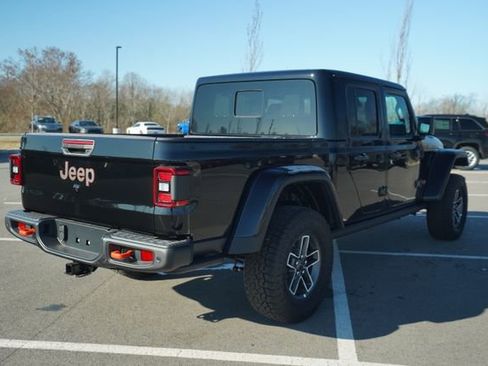 New 2026 Jeep Gladiator Mojave image 8