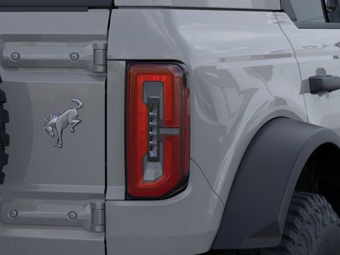 New 2026 Ford Bronco Badlands AWD/4WD image 23