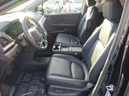 Used 2024 Honda Odyssey EX-L image 13