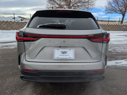 Used 2024 Lexus NX 350 350 Premium image 4