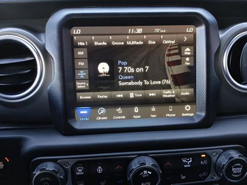 Used 2023 Jeep Wrangler Unlimited Rubicon 4xe w/ Cold Weather Group image 14