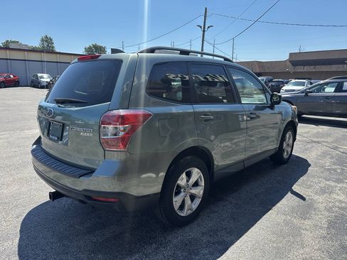Used 2016 Subaru Forester 2.5i Premium w/ Popular Package #2 AWD/4WD image 5