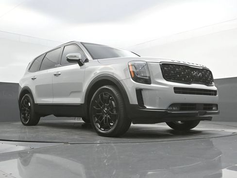 Used 2022 Kia Telluride SX w/ SX Prestige Package AWD/4WD image 51