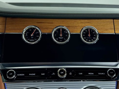 Used 2024 Bentley Continental GT S image 24