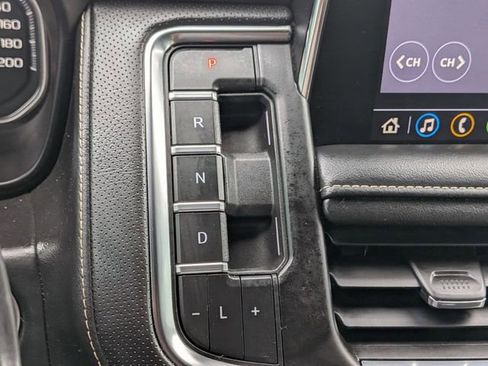 Used 2021 GMC Yukon SLT AWD/4WD image 27
