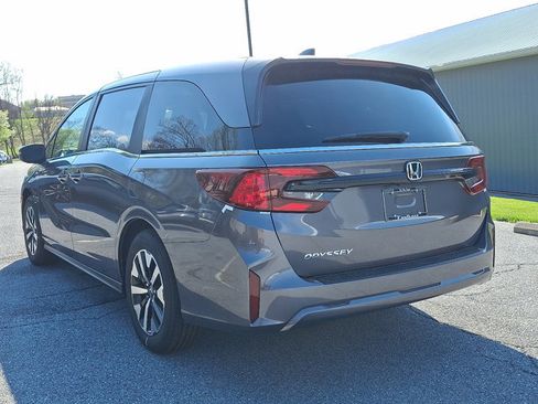 New 2026 Honda Odyssey EX-L image 4