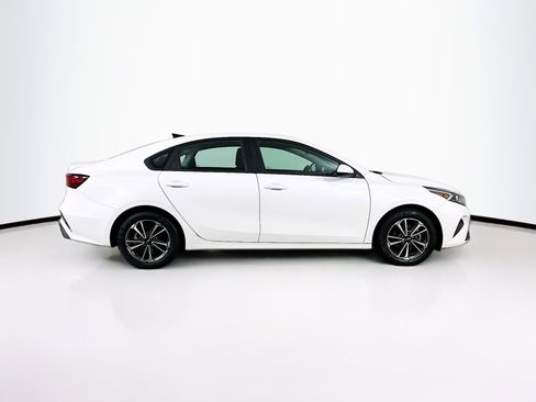 Used 2023 Kia Forte LXS image 10