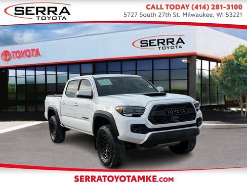 Used 2022 Toyota Tacoma TRD Pro image 1