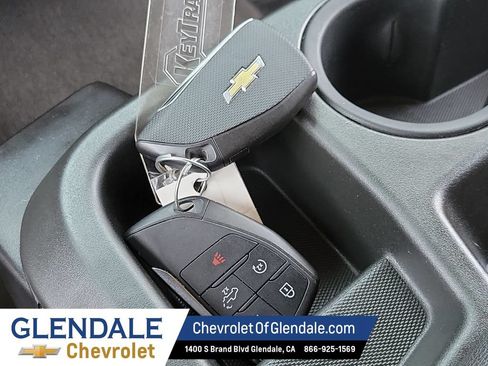 Certified 2022 Chevrolet Silverado 1500 LT AWD/4WD image 35