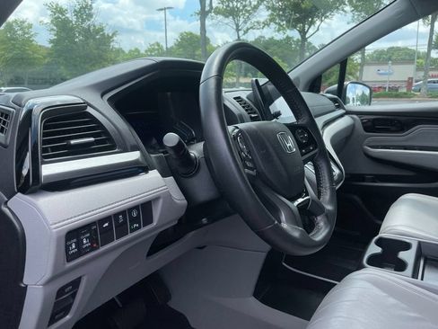 Used 2023 Honda Odyssey Touring image 27