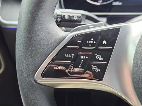 Certified 2026 Mercedes-Benz GLC 300 image 18