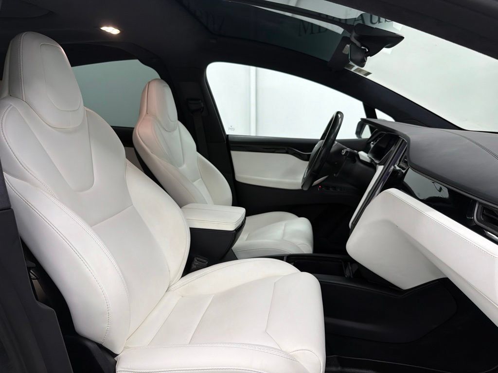 Used 2019 Tesla Model X Performance AWD/4WD image 29