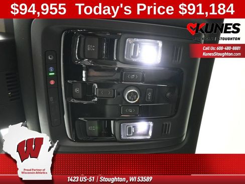New 2026 GMC Yukon XL Denali w/ Sun & Power Step Package AWD/4WD image 33