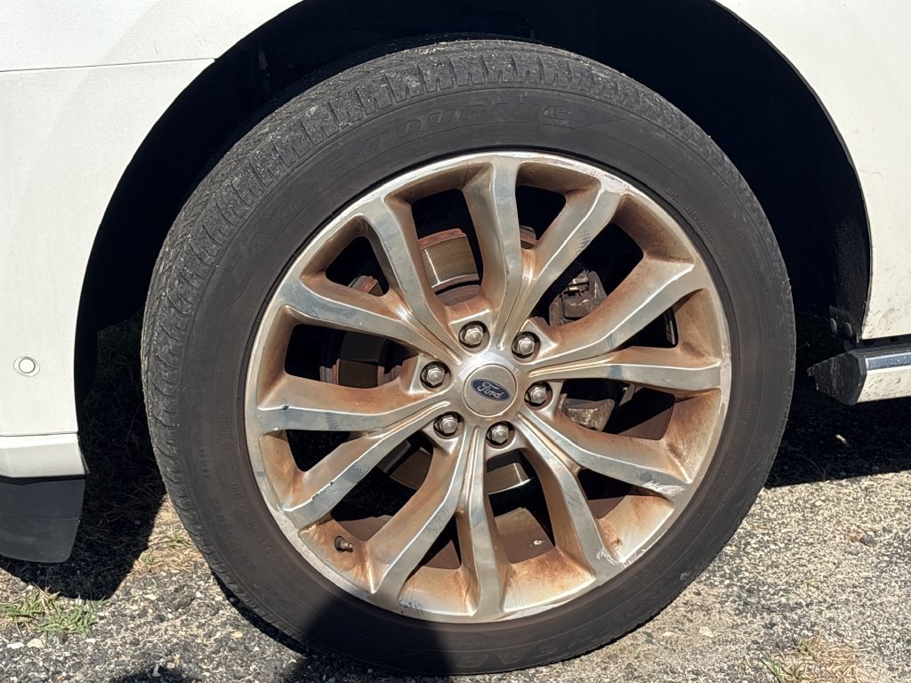 Used 2019 Ford Expedition Platinum AWD/4WD image 4