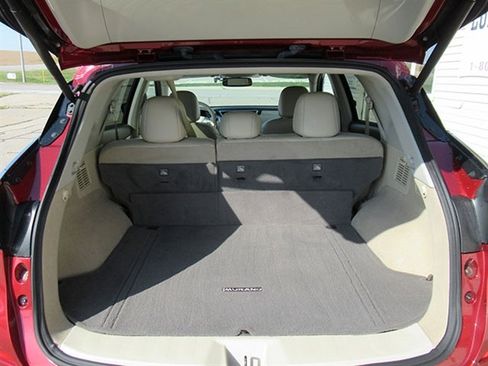 Used 2018 Nissan Murano Platinum image 9