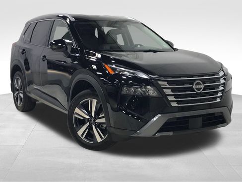 Used 2025 Nissan Rogue SL AWD/4WD image 1