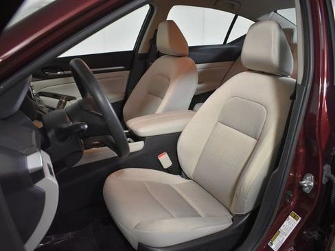 Certified 2023 Nissan Altima 2.5 SV image 9