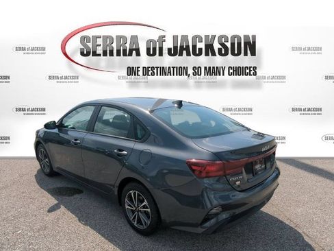 Certified 2024 Kia Forte LXS FWD image 6