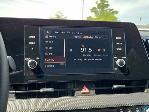 Certified 2025 Kia Sportage LX FWD image 19