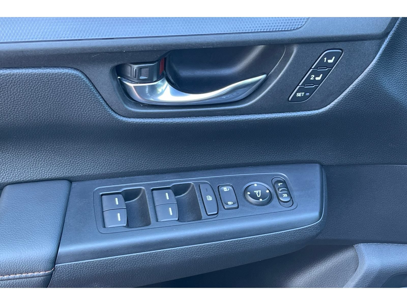 Certified 2025 Honda CR-V Sport-L image 12