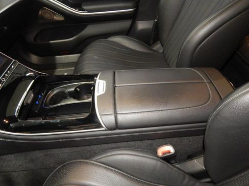 Used 2023 Mercedes-Benz S 580 4MATIC Sedan w/ AMG Line image 20