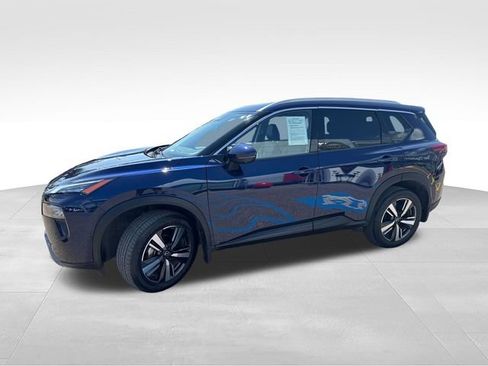 Certified 2024 Nissan Rogue SL w/ SL Premium Package FWD image 4
