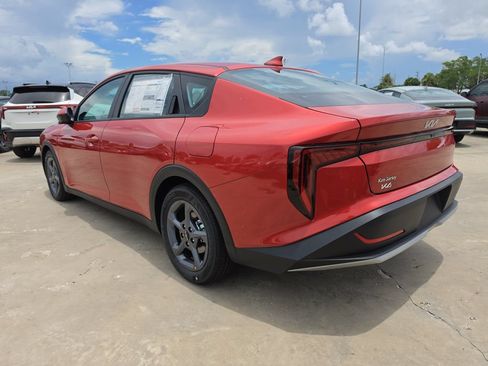 New 2026 Kia K4 FWD image 6
