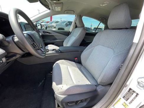 Used 2026 Toyota Camry LE w/ Convenience Package FWD image 9