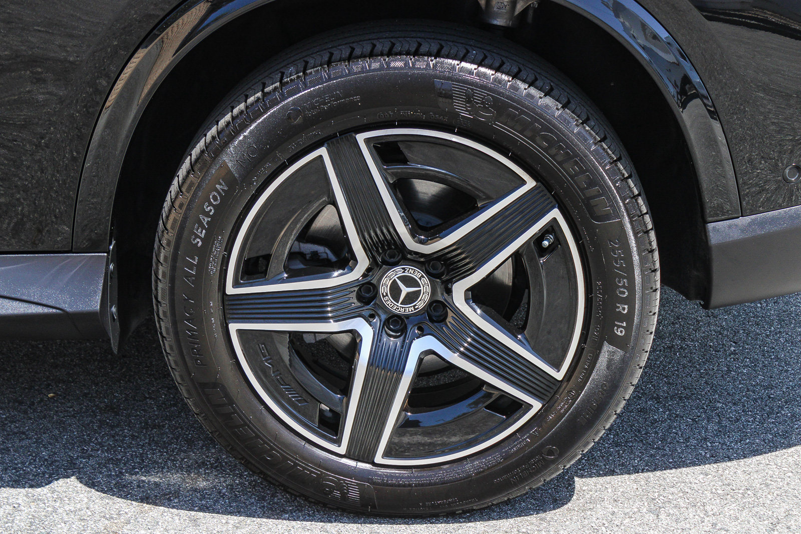 Certified 2026 Mercedes-Benz GLC 300 4MATIC image 11