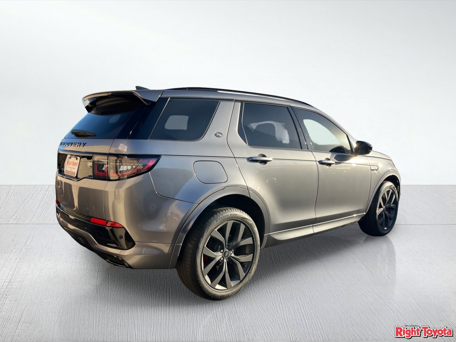 Used 2023 Land Rover Discovery Sport SE R-Dynamic AWD/4WD image 3