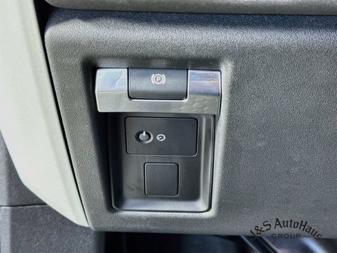 Used 2022 Land Rover Defender 110 S AWD/4WD image 10