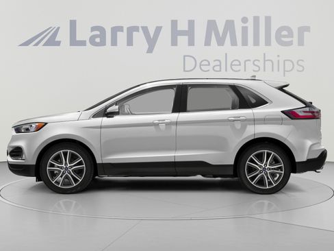 Used 2020 Ford Edge SEL AWD/4WD image 3