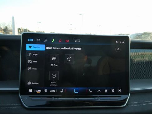 New 2026 Volkswagen Tiguan SE R-Line AWD/4WD image 14