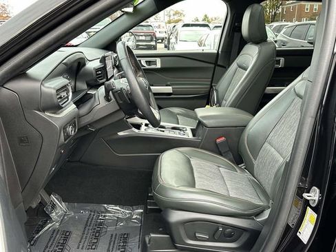 Used 2023 Ford Explorer Timberline image 17