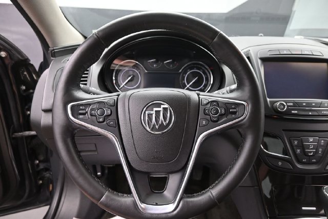 Used 2015 Buick Regal Premium FWD image 25