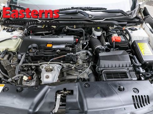 Used 2019 Honda Civic Sport image 7