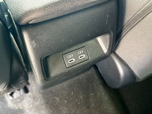 Used 2023 Toyota Corolla LE FWD image 23