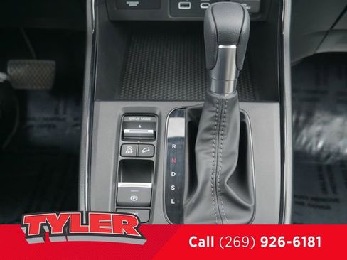 Used 2023 Honda CR-V EX image 32