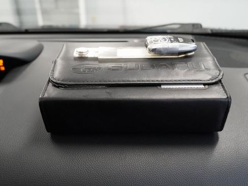 Used 2016 Subaru Crosstrek 2.0i Limited image 37