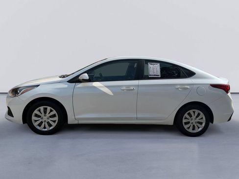 Used 2021 Hyundai Accent SE FWD image 6