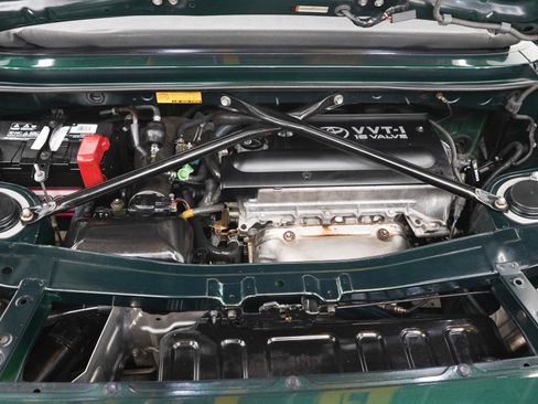 Used 2003 Toyota MR2 RWD image 30